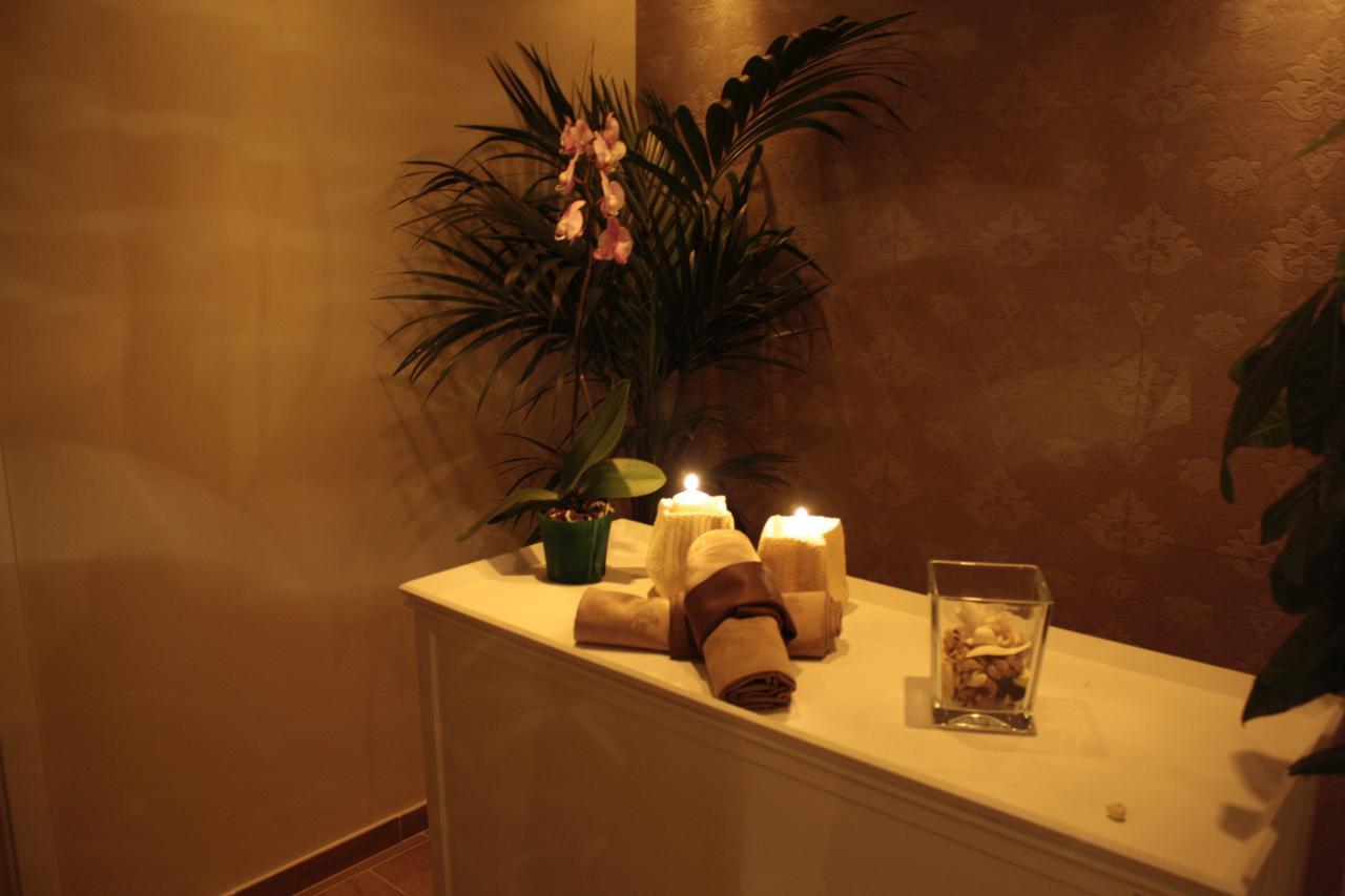 Hotel Donatella Pinarella 3*