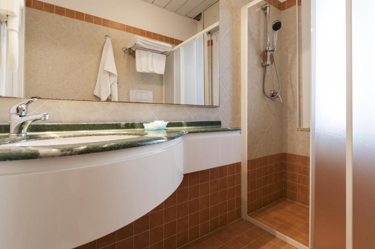 Donatella Pinarella Hotel